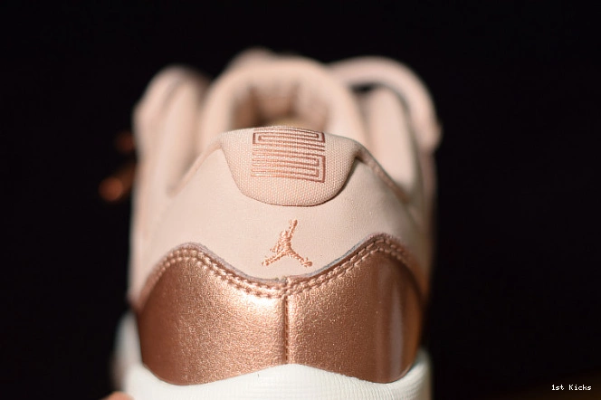 Jordan Rose Air Low AH7860-105 Gold 11 GS 0816